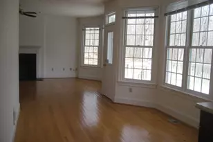 10504 Warland Rd, Marshall, VA 20115 - Photo 2