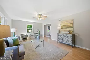 7338 Stuart Cir, Warrenton, VA 20187 - Photo 8