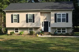 8289 Kates Ct, Bealeton, VA 22712 - Photo 2