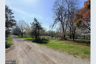 2517 Five Points Road, Marshall, VA 20115 - Photo 4