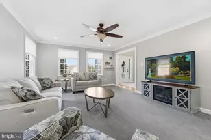 114 Erin Dr, Warrenton, VA 20186 - Photo 14