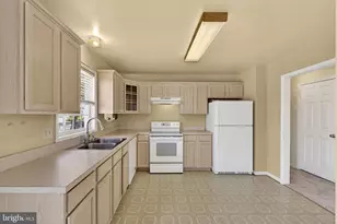 12166 Amanda Ct, Remington, VA 22734 - Photo 10