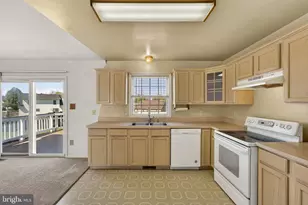 12166 Amanda Ct, Remington, VA 22734 - Photo 12