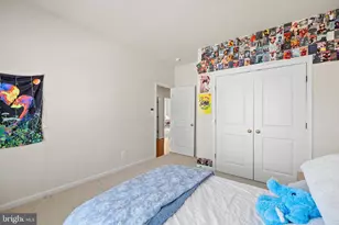 7153 Comrie Ct, Warrenton, VA 20187 - Photo 46