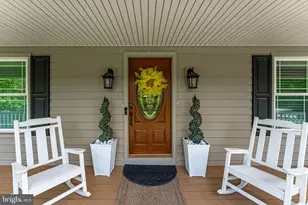 5732 Pond View Ln, Broad Run, VA 20137 - Photo 8