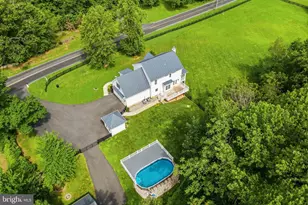 7135 Leeds Manor Rd, Marshall, VA 20115 - Photo 2