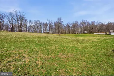 McDonalds, Hume, VA 22639 - Photo 6