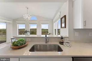 3039 Clearview Farm Ln, Warrenton, VA 20186 - Photo 12