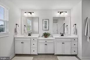 8016 International Dr, Warrenton, VA 20187 - Photo 16