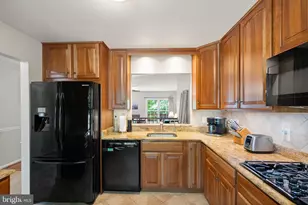 711 Acorn Ct, Warrenton, VA 20186 - Photo 6