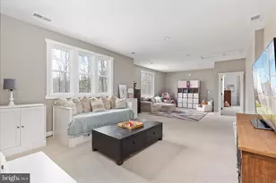 8189 Summerfield Hills Dr, Warrenton, VA 20186 - Photo 30