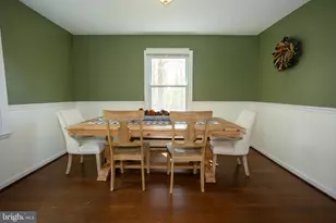 6197 Edwards Dr, Broad Run, VA 20137 - Photo 10