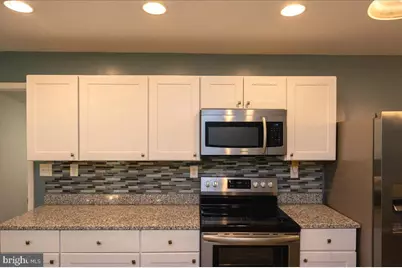 12350 Roselawn Lane, Midland, VA 22728 - Photo 14