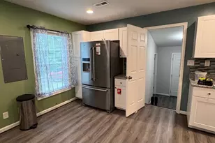 12350 Roselawn Ln, Midland, VA 22728 - Photo 8