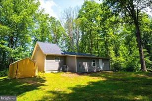 12350 Roselawn Ln, Midland, VA 22728 - Photo 24