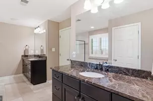 8025 Side Hill Dr, Warrenton, VA 20187 - Photo 32