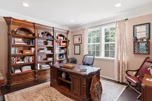 8025 Side Hill Dr, Warrenton, VA 20187 - Photo 20