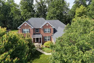 8025 Side Hill Dr, Warrenton, VA 20187 - Photo 2