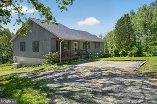 8427 Springs Way Pl, Warrenton, VA 20186 - Photo 6