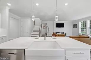 7817 Holston Ln, Broad Run, VA 20137 - Photo 16