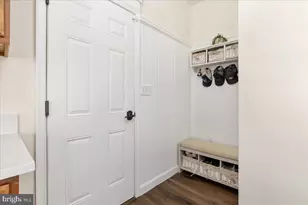 4293 Charleston Wy, Warrenton, VA 20187 - Photo 28