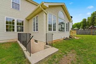 6686 Clarkes Meadow Dr, Bealeton, VA 22712 - Photo 48