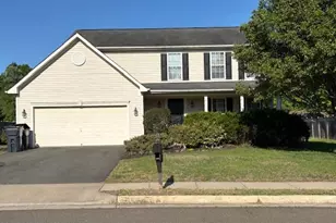 6686 Clarkes Meadow Dr, Bealeton, VA 22712 - Photo 1