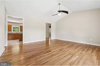 12849 Elk Run Rd, Midland, VA 22728 - Photo 8