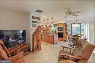 9387 Covenant Hill Ln, Marshall, VA 20115 - Photo 12