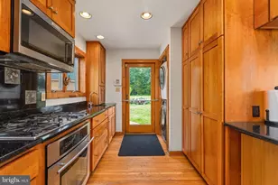 6119 Beach Rd, Midland, VA 22728 - Photo 36