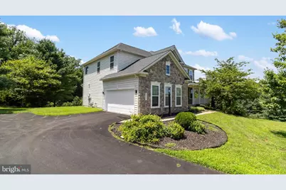 8091 Side Hill Drive, Warrenton, VA 20187 - Photo 2