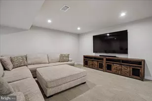 8016 International Dr, Warrenton, VA 20187 - Photo 34