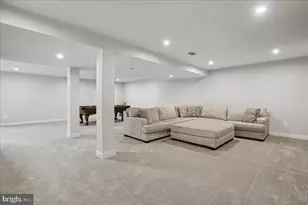 8016 International Dr, Warrenton, VA 20187 - Photo 32