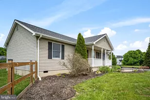 11211 Wolfe Ct, Bealeton, VA 22712 - Photo 4