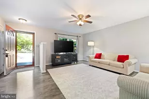 122 Dorset Ln, Warrenton, VA 20186 - Photo 4
