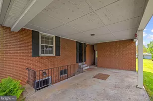 312 Norfolk Dr, Warrenton, VA 20186 - Photo 38