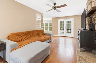 3608 N Red Oak Ln, Delaplane, VA 20144 - Photo 6