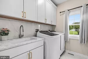 6087 Balls Mill Rd, Midland, VA 22728 - Photo 14