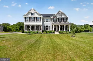7979 International Dr, Warrenton, VA 20187 - Photo 1
