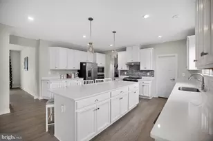7979 International Dr, Warrenton, VA 20187 - Photo 8