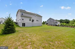 7979 International Dr, Warrenton, VA 20187 - Photo 6
