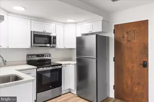 380 Broadview Ave, Warrenton, VA 20186 - Photo 4
