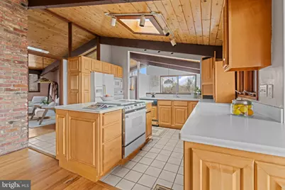 7099 Glen Curtiss Lane, Warrenton, VA 20187 - Photo 14