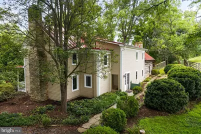 3004 Burrland Lane, The Plains, VA 20198 - Photo 4