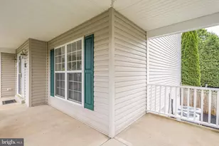 242 Fox Chase St, Warrenton, VA 20186 - Photo 8