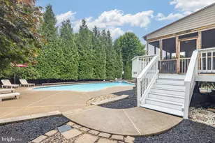 242 Fox Chase St, Warrenton, VA 20186 - Photo 54
