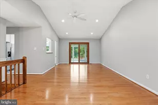 7264 Twilight Ct, Warrenton, VA 20187 - Photo 4