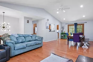 7264 Twilight Ct, Warrenton, VA 20187 - Photo 8