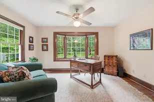 4585 Canter Ln, Warrenton, VA 20187 - Photo 16