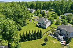 8046 Side Hill Dr, Warrenton, VA 20187 - Photo 62
